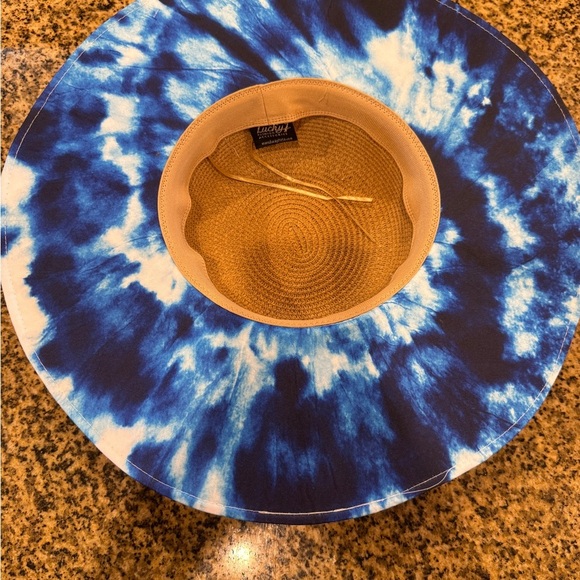 Lucky Tan and Blue Tie-Dye beach Hat - Picture 2 of 4